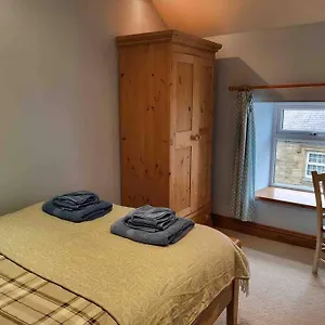  Holiday home Cosy Cottage,